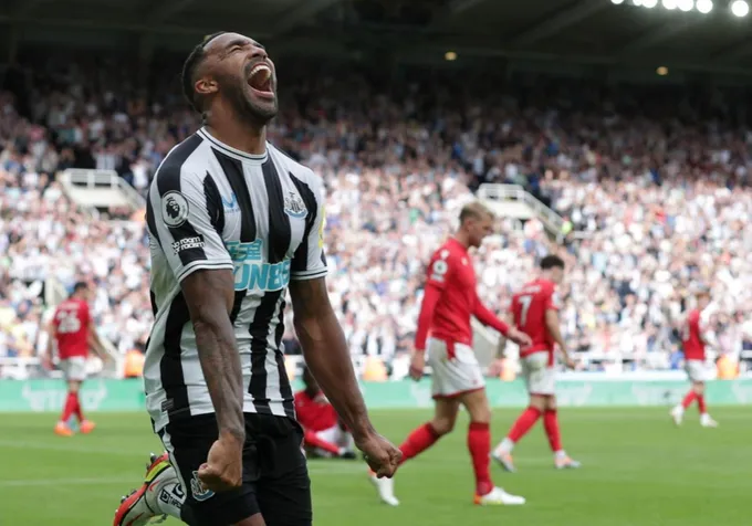 Mùa chuyển nhượng kỳ lạ của Newcastle - Bóng Đá