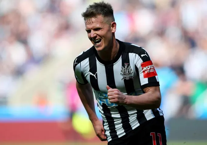 10 cầu thủ phạm lỗi nhiều nhất Premier League 2018/19: Pogba góp mặt; Số 1 là tiền đạo - Bóng Đá