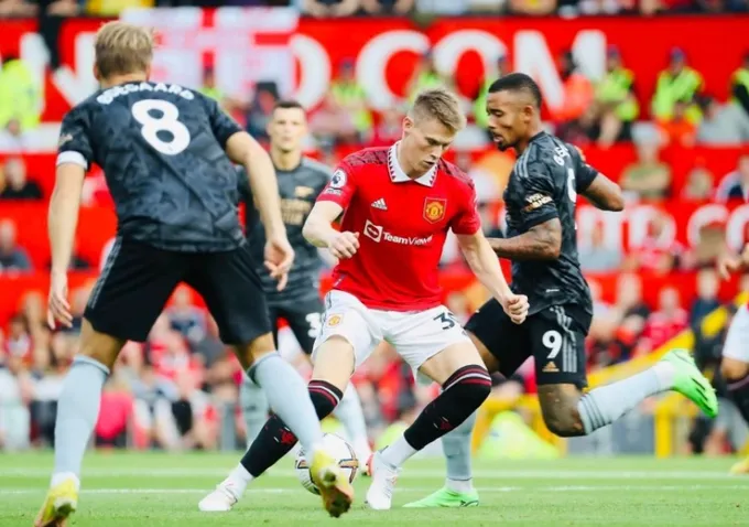 McTominay đảo ngược tình thế ở MU - Bóng Đá