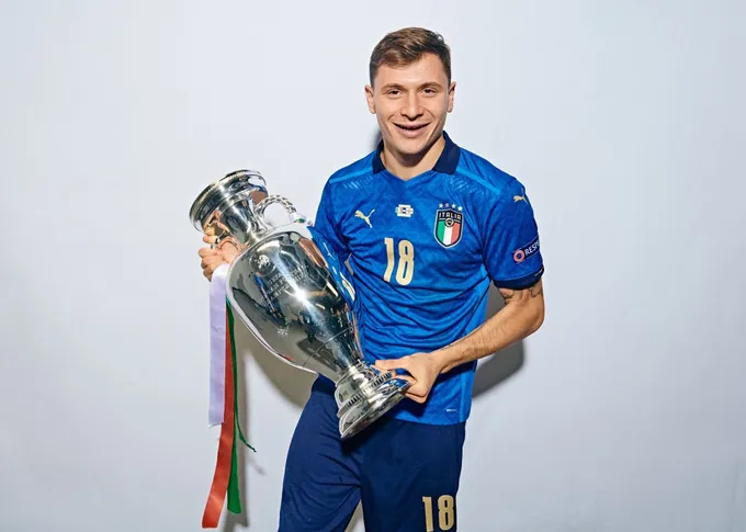 Fabrizio Romano replies when asked if Liverpool FC are set to sign Nicolo Barella - Bóng Đá