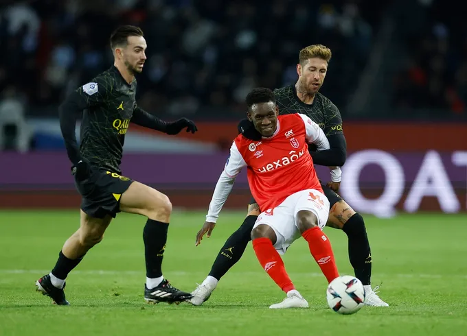 'Viên ngọc quý' của Arsenal khuynh đảo Ligue 1 - Bóng Đá