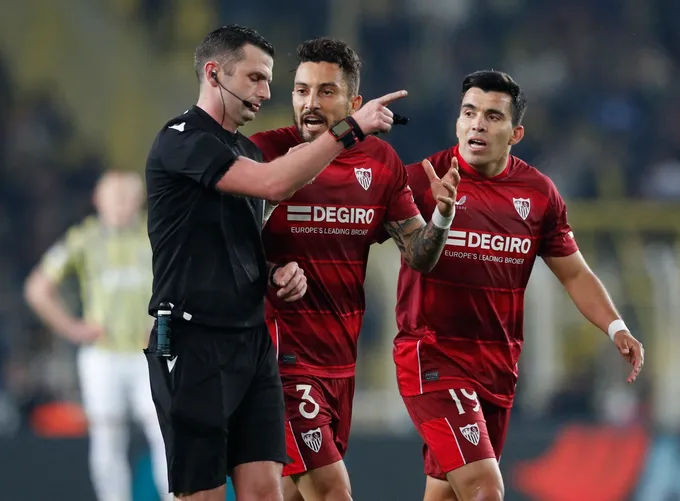 Sevilla sở hữu 'DNA' Europa League, còn MU có gì? - Bóng Đá