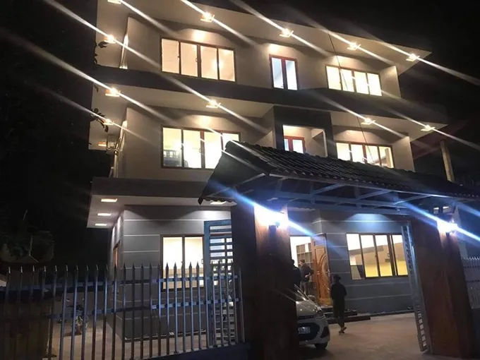 Choáng ngợp trước cơ ngơi