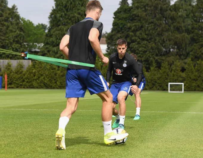 Frank Lampard bất ngờ trở lại Chelsea - Bóng Đá