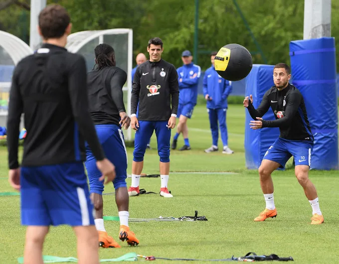 Frank Lampard bất ngờ trở lại Chelsea - Bóng Đá