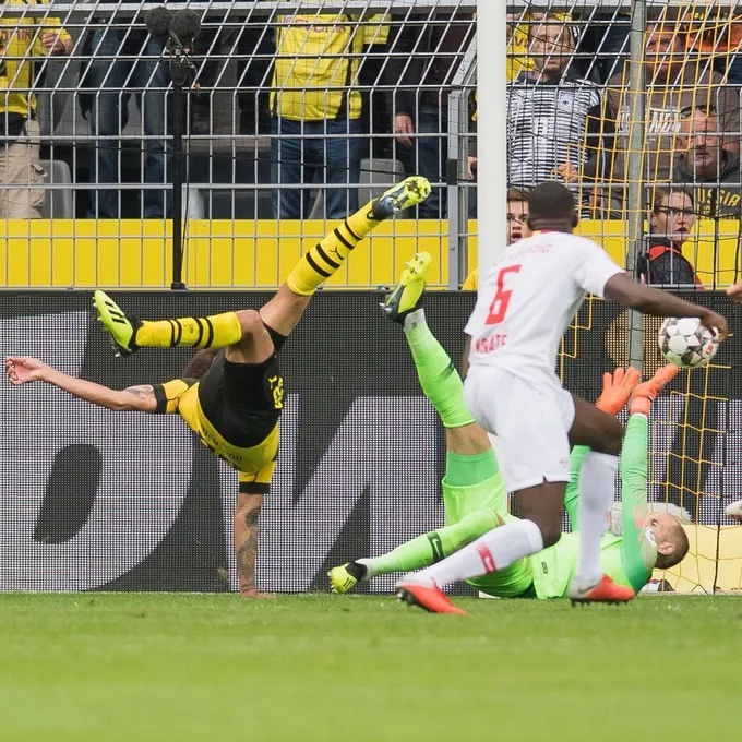 Hủy diệt Leipzig, tân HLV Dortmund có màn ra mắt không thể ấn tượng hơn - Bóng Đá