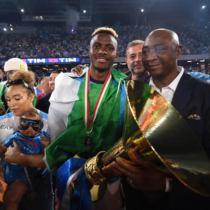 Big boost for Man Utd in Victor Osimhen pursuit as Aurelio De Laurentiis lowers price tag - Bóng Đá