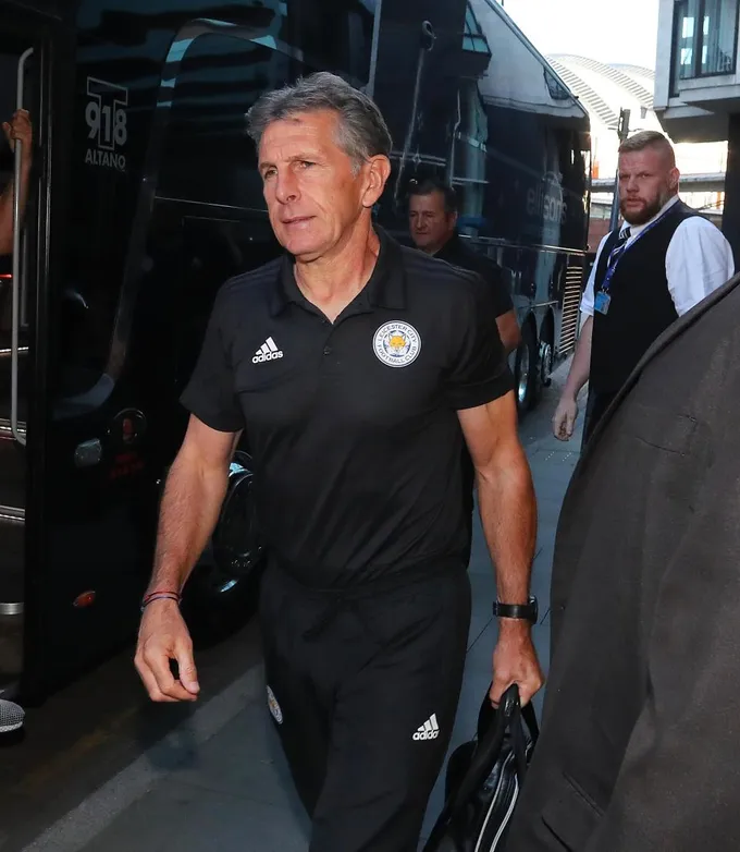 Ảnh Mahrez gặp Vardy và Maguire - Bóng Đá