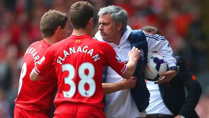 Mourinho và cuộc phỏng vấn kinh điển sau trận Liverpool 0-2 Chelsea - Bóng Đá