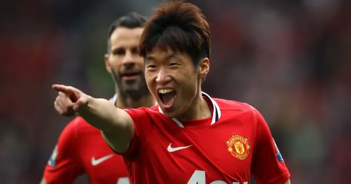 Nhìn lại ngày Park Ji-sung 'bỏ túi' Pirlo ở C1 - Bóng Đá