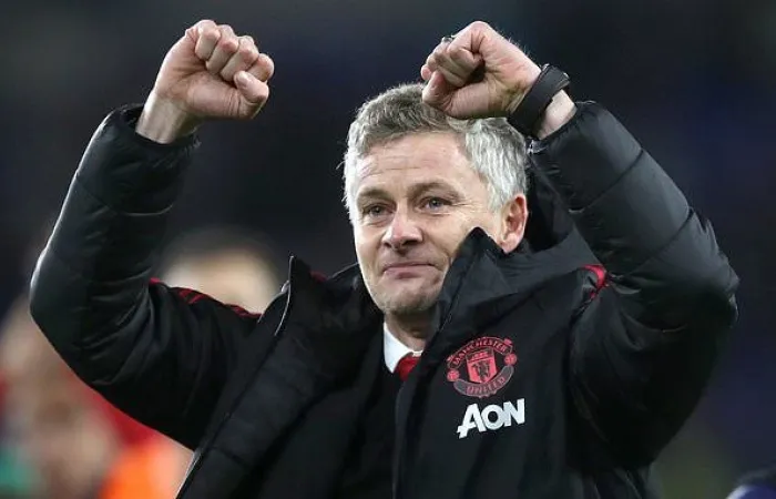 CĐV Man Utd yêu cầu trao cho Solskjaer bản hợp đồng trọn đời - Bóng Đá