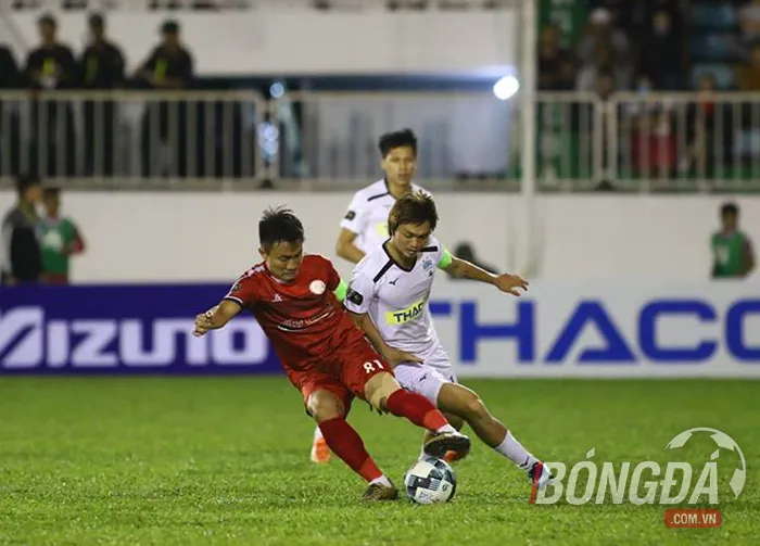 Tổng hợp vòng 2 V-League 2019: HAGL thất thủ tại Pleiku, Hà Nội 