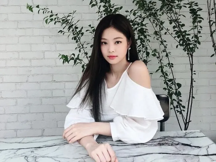 Jennie2-01