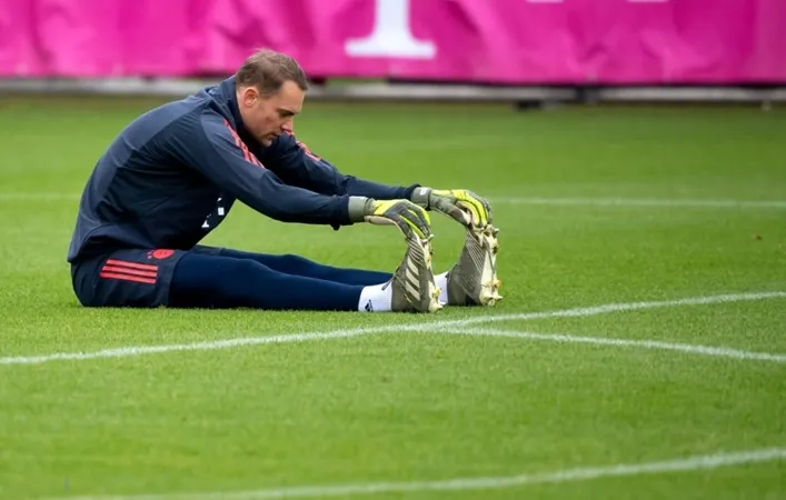 Dàn sao Bayern tươi tắn trong buổi tập đầu tiên sau