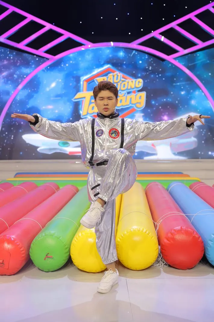 HOST QUOC KHANH 2