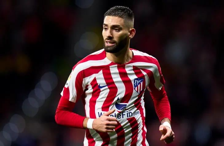 BARCELONA TRANSFER NEWS AND RUMORS ‘Yannick likes the idea’ - Carrasco’s agent confirms Barcelona swap talks - Bóng Đá