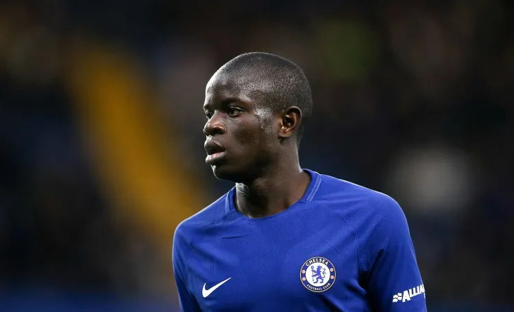 Cặp đôi Chelsea tiết lộ tật xấu 'không thể tin nổi' của Kante - Bóng Đá