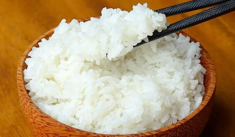 vat-chanh-vao-noi-com-4