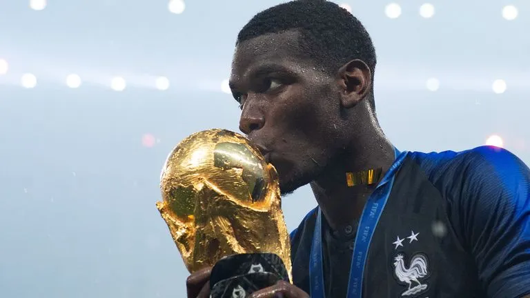 Đã rõ chuyện Pogba đòi tăng lương, gây áp lực để rời Man Utd - Bóng Đá