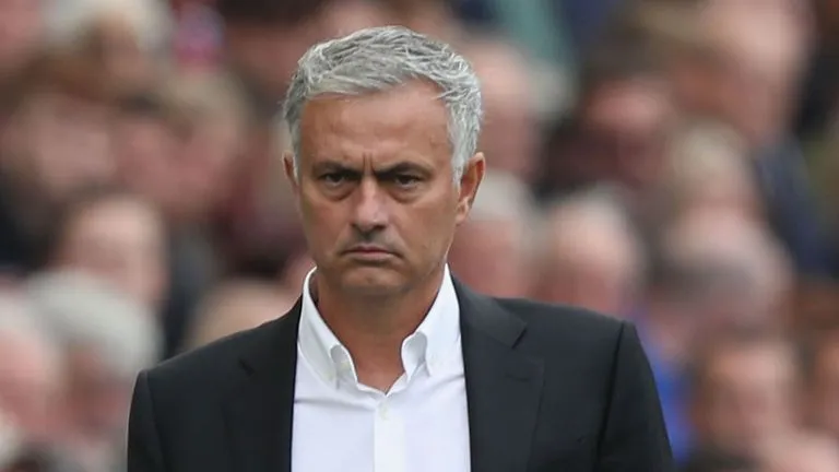 Mourinho tự tin đưa M.U vào top trước năm mới - Bóng Đá