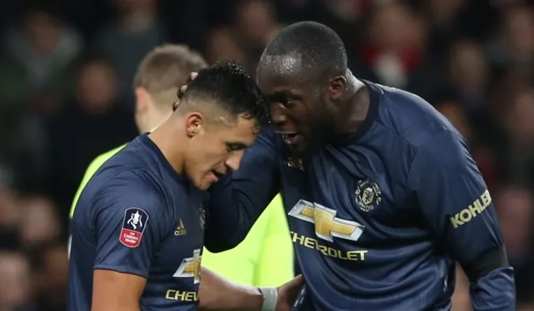 Lukaku: Tôi đã biết Sanchez sẽ sút tung lưới Arsenal từ hôm qua - Bóng Đá