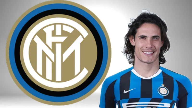 Inter Contact PSG’s Edinson Cavani - Bóng Đá