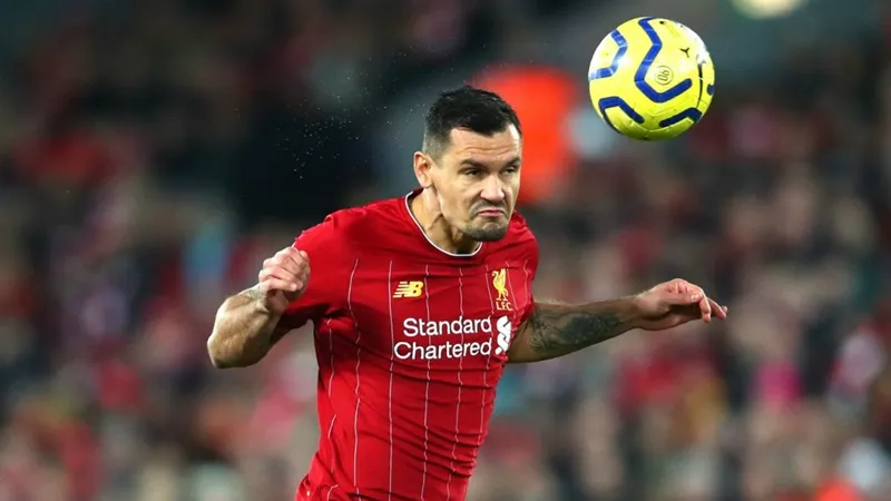 Arsenal: Fans fuming at latest transfer news as Dejan Lovren linked - Bóng Đá