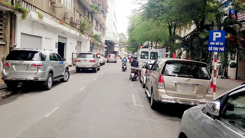 nguoi-phu-nu-bi-danh-say-thai-vi-tranh-chap-cho-do-xe-4