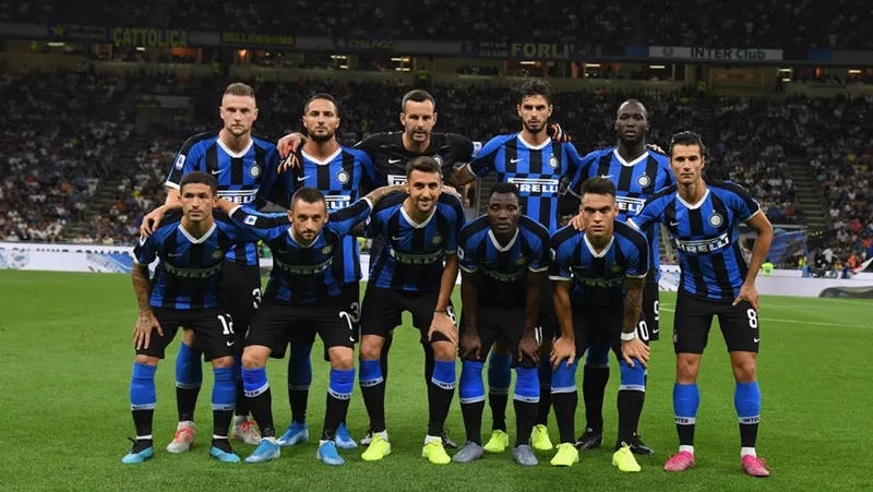 Ảnh trận Inter Milan 4-0 Lecce - Bóng Đá