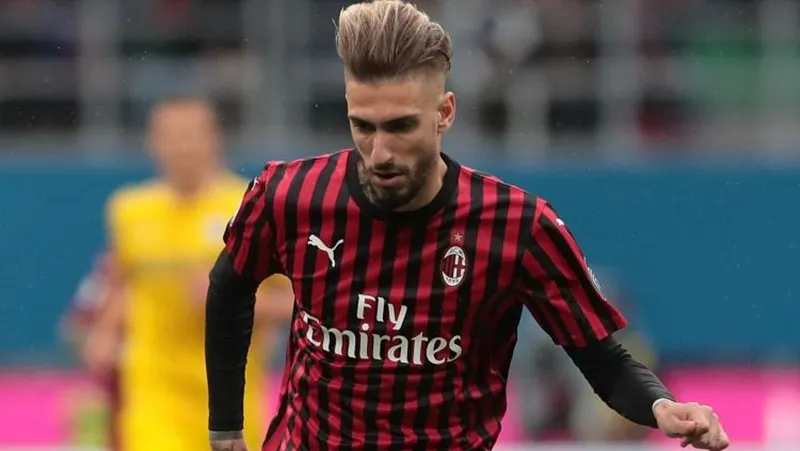AC Milan bán Samu Castillejo - Bóng Đá