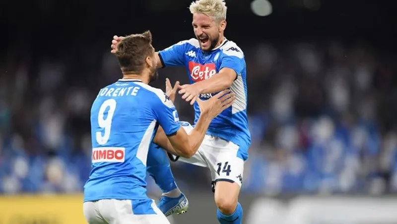 Dries Mertens úp mở chuyện rời Napoli - Bóng Đá