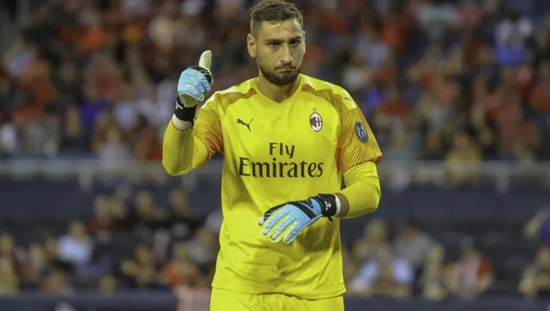 PSG mua Donnarumma - Bóng Đá