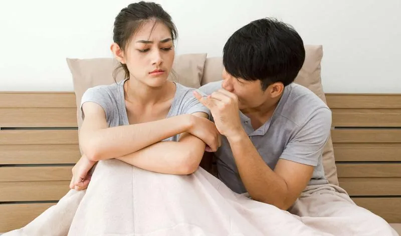 Đối với nhiều đàn ông, sự hấp dẫn của người phụ nữ không chỉ nằm ở vẻ ngoài hay tính cách, mà còn ở cách họ giao tiếp