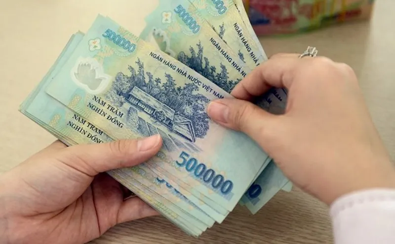 dong-bao-hiem-24-nam-nguoi-lao-dong-nhan-duoc-luong-huu-ntn_3
