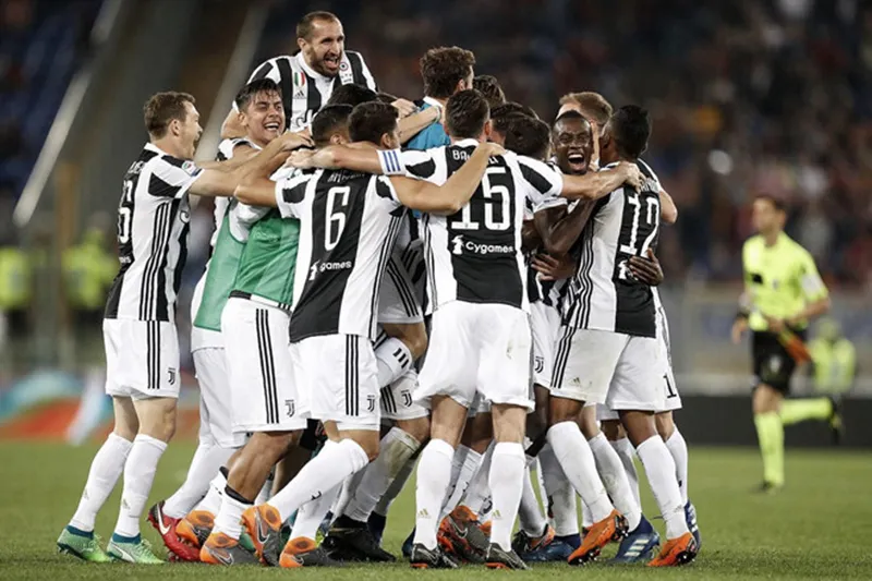 Kỳ quan thứ 7 của Juventus: Đẳng cấp là mãi mãi - Bóng Đá