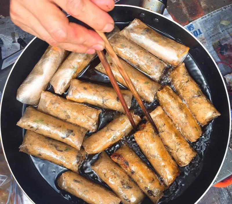 ran-nem-nho-lam-them-buoc-nay-dam-bao-nem-ran-gion-rum-vang-ong-an-ngon-khong-bi-iu_4