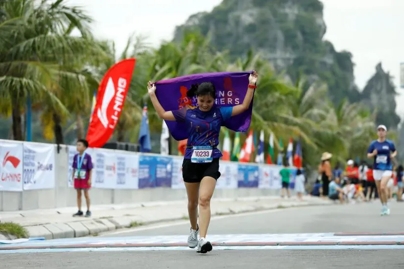 Giải Marathon quốc tế Di sản Vịnh Hạ Long 2020  – “Đẹp” cả  văn hóa lẫn thiên nhiên - 6