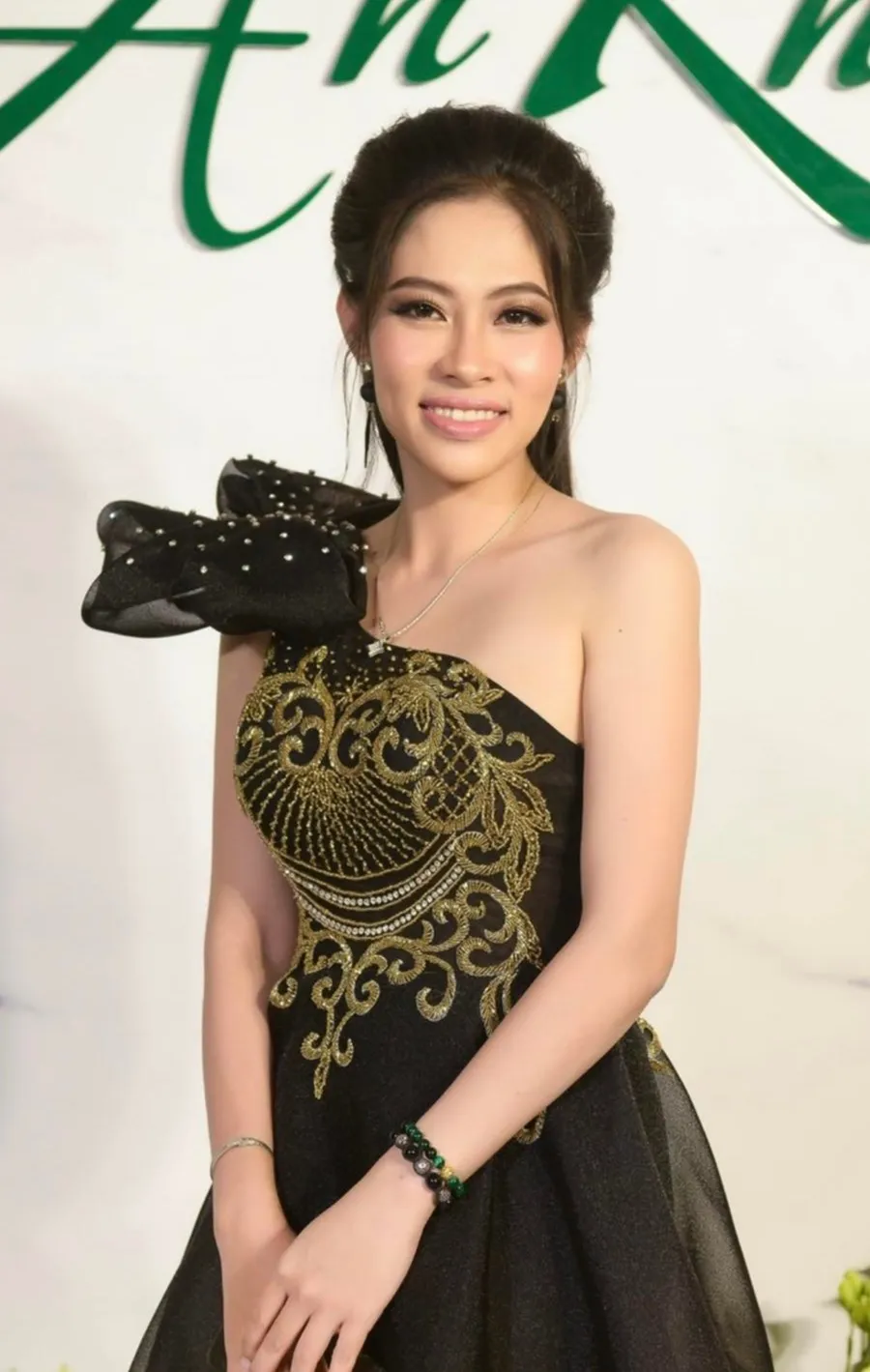 dang-thuy-trang-2310