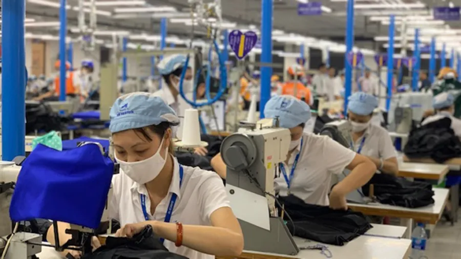nam-2023-thay-doi-quan-trong-ve-tuoi-nghi-huu-va-luong-huu-1