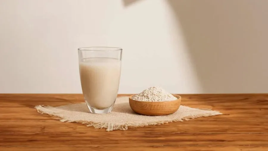 nuoc-gao-rang-dung-hang-ngay