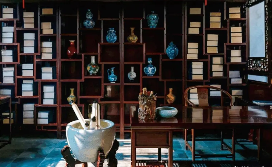 Phòng sách, căn phòng thường bị bỏ qua nhất, lại là một yếu tố quan trọng để con cháu có được cuộc sống tốt đẹp hơn.