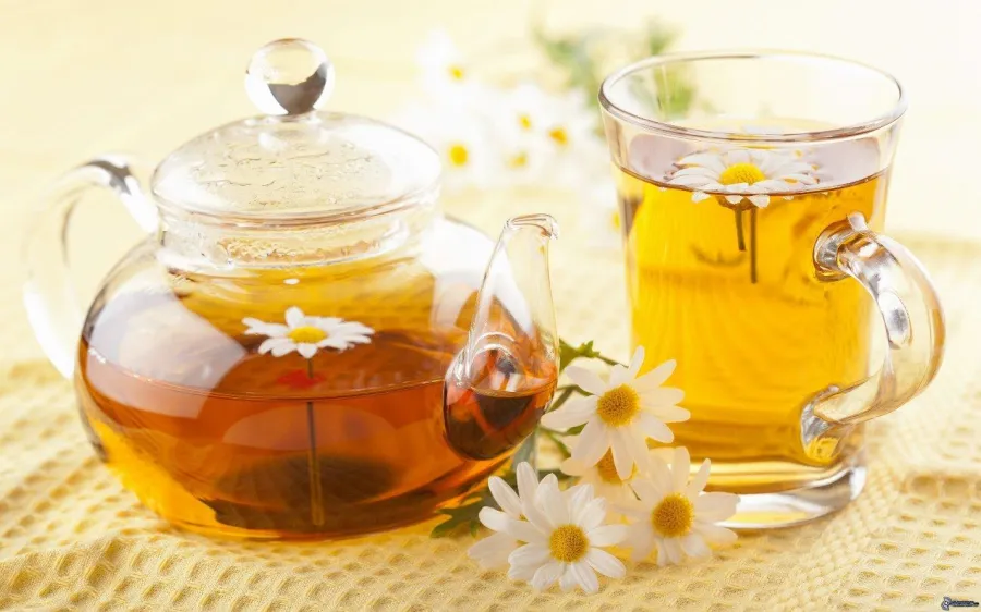 Trà hoa cúc tốt cho sức khỏe an thần ngủ ngon
