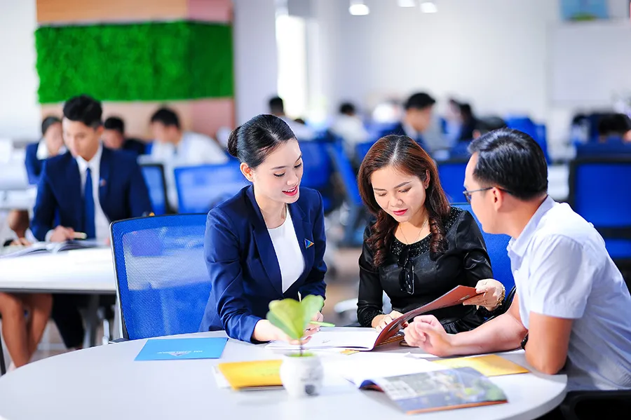 ngnh-hoc-rat-khat-nhan-luc-thu-nhap-100tr-thang-hoc-xong-khong-lo-that-nghiep-mua-nha-xe-don-gian-6