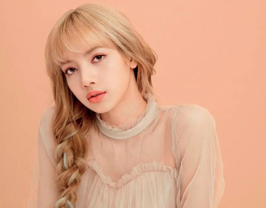 Lisa-bi-quyet-cham-soc-da