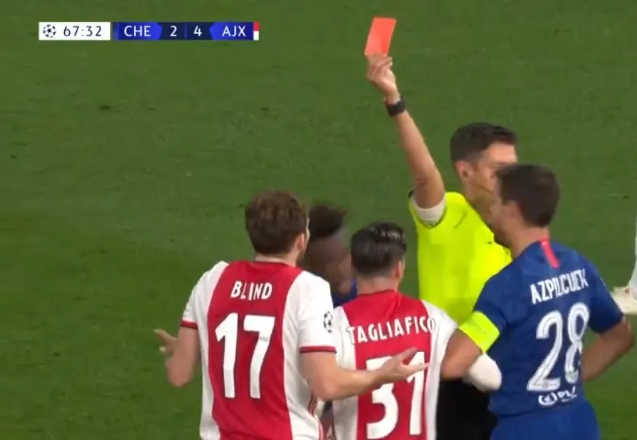 Toàn cảnh về tình huống 2 thẻ đỏ + 1 quả penalty ở trận Chelsea - Ajax - Bóng Đá