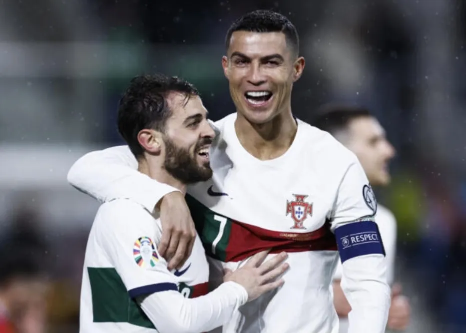 Ronaldo 'very important' for Portugal, says Martinez - Bóng Đá