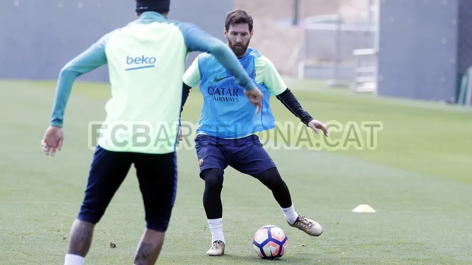 barca tập luyện - Bóng Đá
