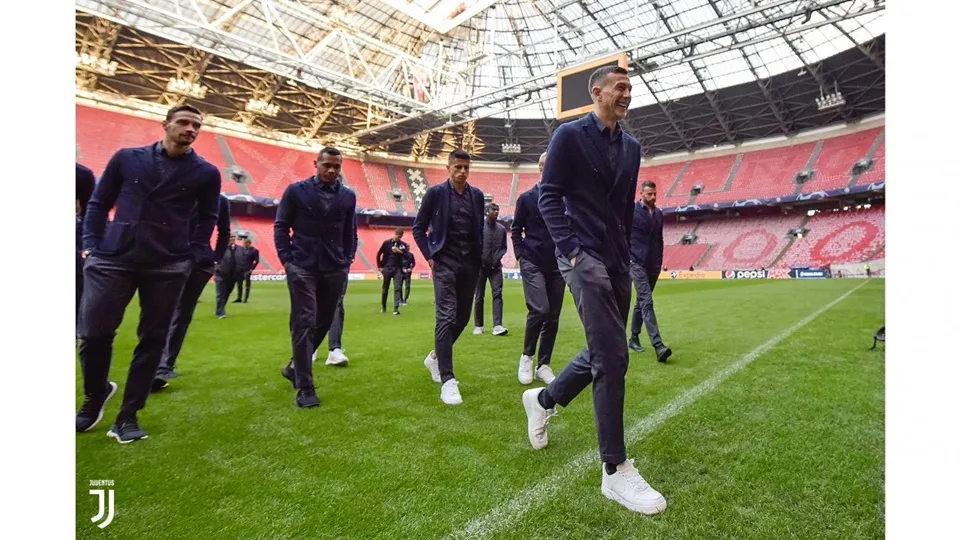 Juve đến Johan Cruijff ArenA - Bóng Đá