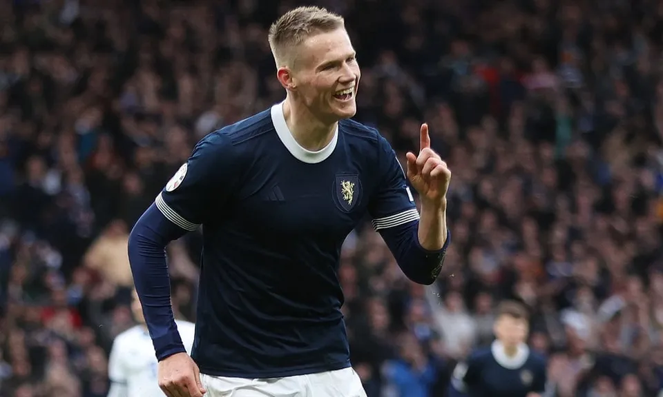 McTominay lập cú đúp ở vòng loại EURO - Bóng Đá