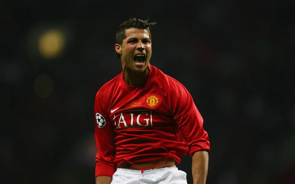 Ronaldo từng khóc vì hiếu thắng tại MU - Bóng Đá